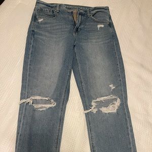 MOM JEANS, SIZE 4 SHORT